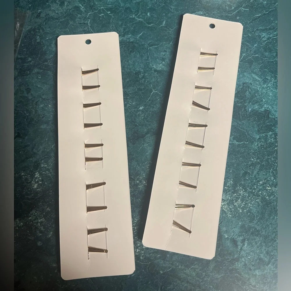 Butterfly hair clips